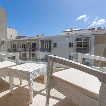 Modern & Luxurious Apartment - Prime Location St. Paul's Bay Ngoại thất bức ảnh