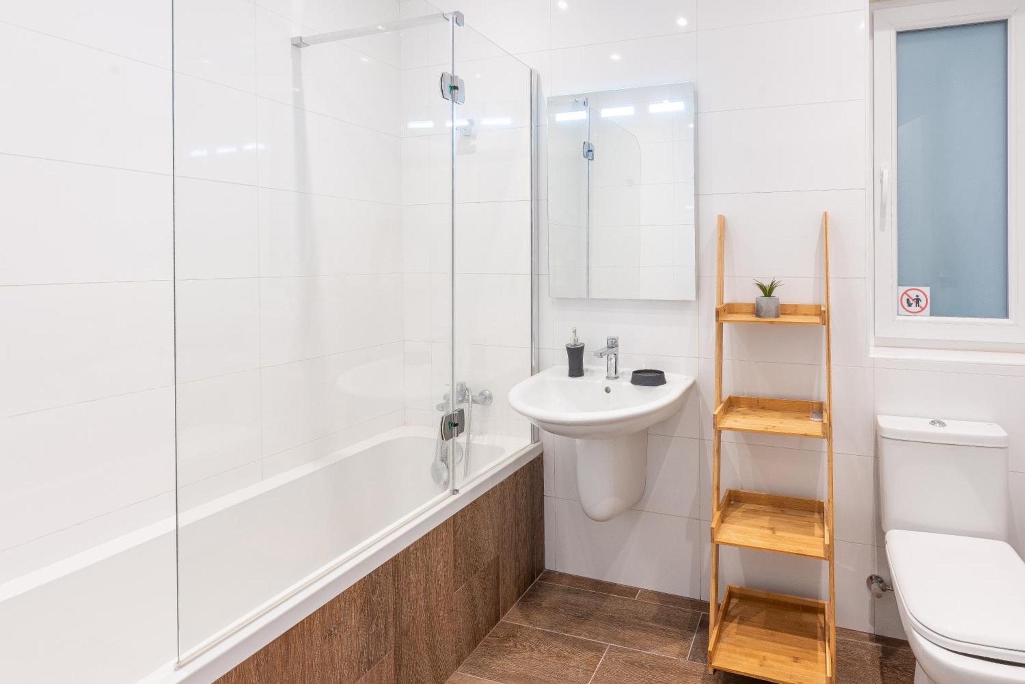 Modern & Luxurious Apartment - Prime Location St. Paul's Bay Ngoại thất bức ảnh