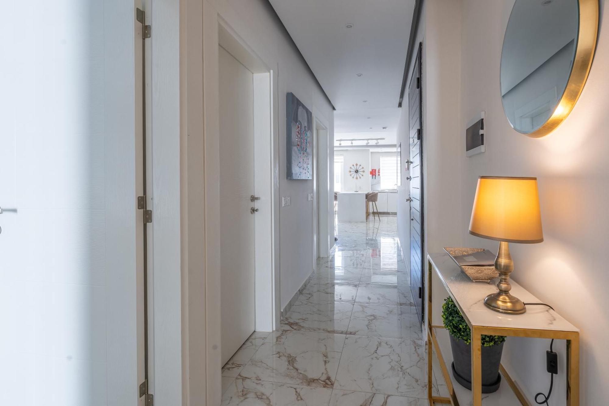 Modern & Luxurious Apartment - Prime Location St. Paul's Bay Ngoại thất bức ảnh